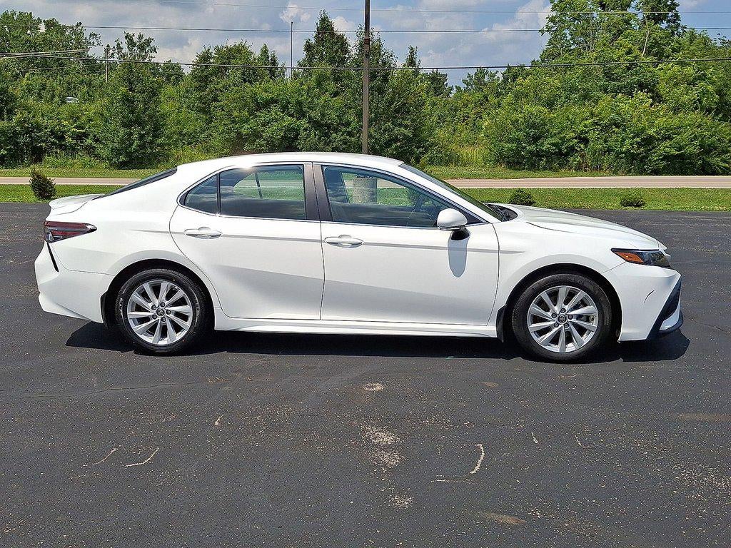 2024 Toyota Camry SE Auto (Natl)