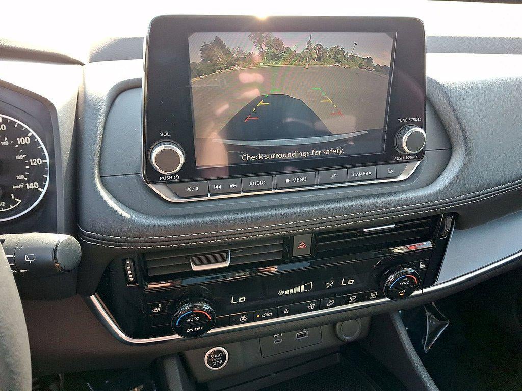 2022 Nissan Rogue AWD SV