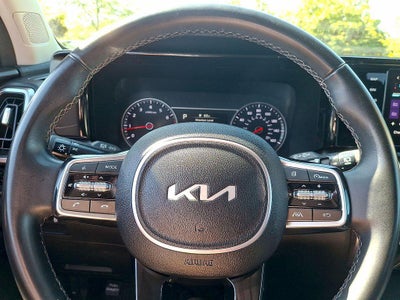 2022 Kia Sorento S FWD
