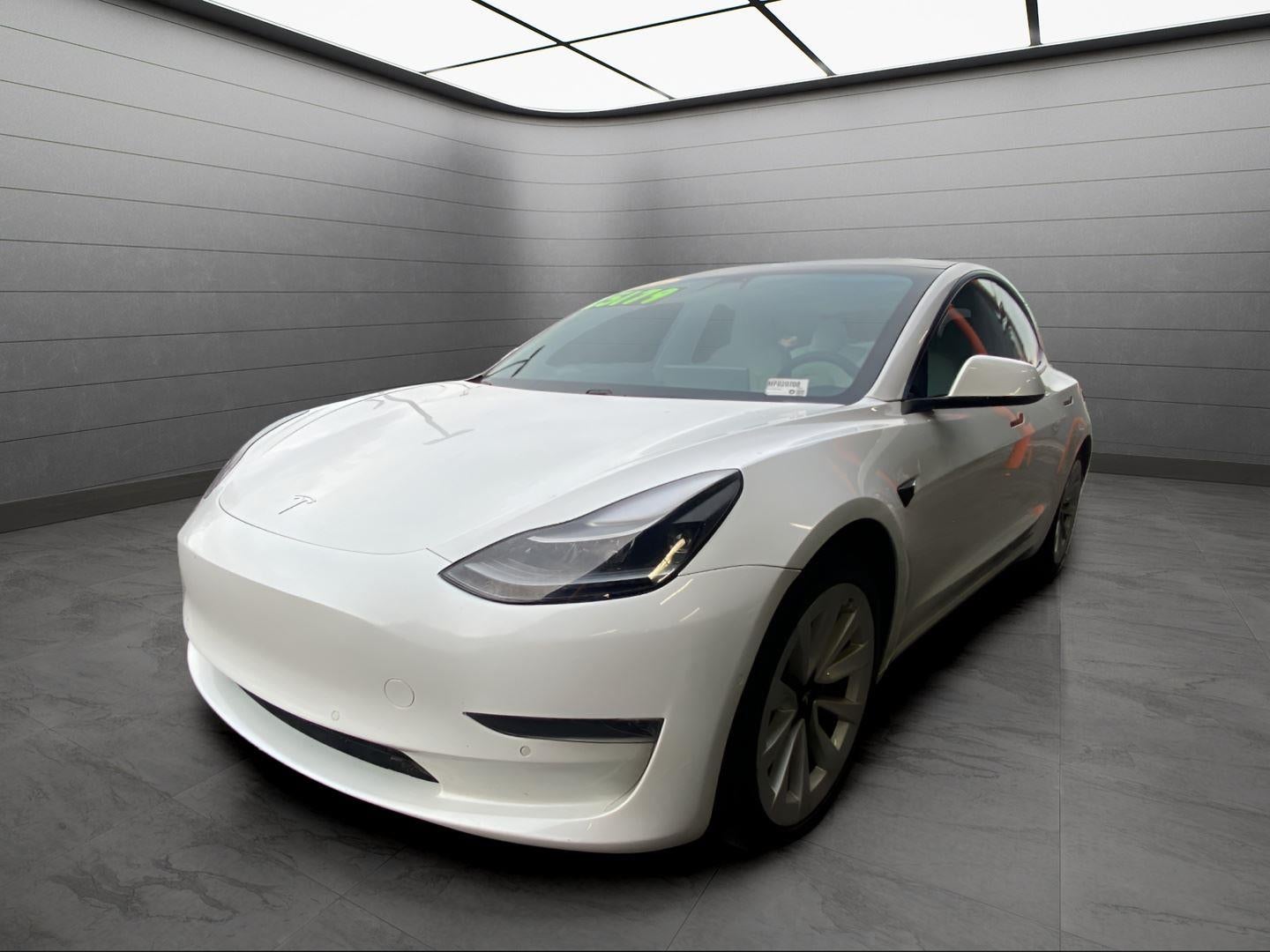 2021 Tesla Model 3 Standard Range Plus