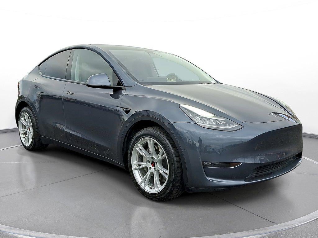 2020 Tesla Model Y Performance Dual Motor All-Wheel Drive's photo