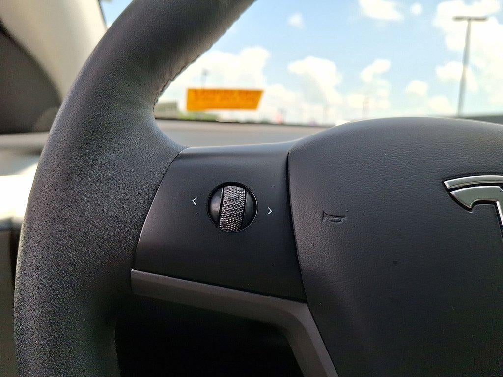 2023 Tesla Model Y Long Range AWD