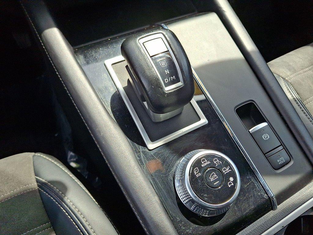 2024 Mitsubishi Outlander SE FWD