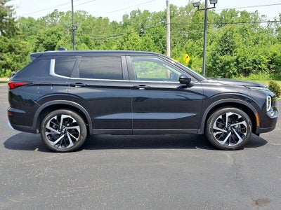 2024 Mitsubishi Outlander SE FWD