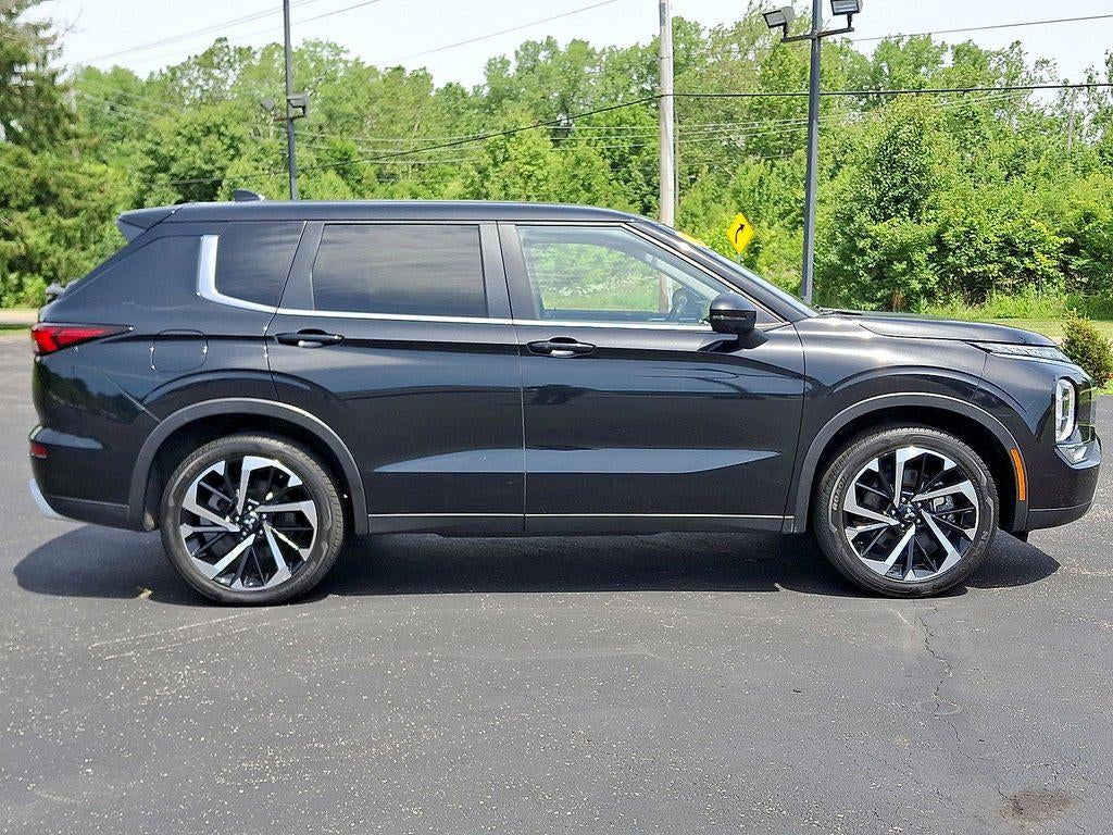 2024 Mitsubishi Outlander SE FWD
