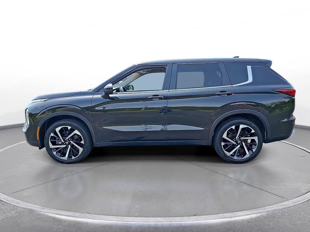 2024 Mitsubishi Outlander SE FWD