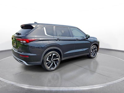 2024 Mitsubishi Outlander SE FWD