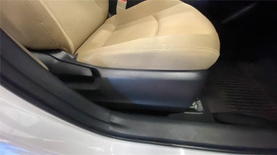 2022 Toyota Prius LE