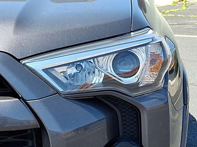 2022 Toyota 4Runner SR5 Premium 2WD (Natl)