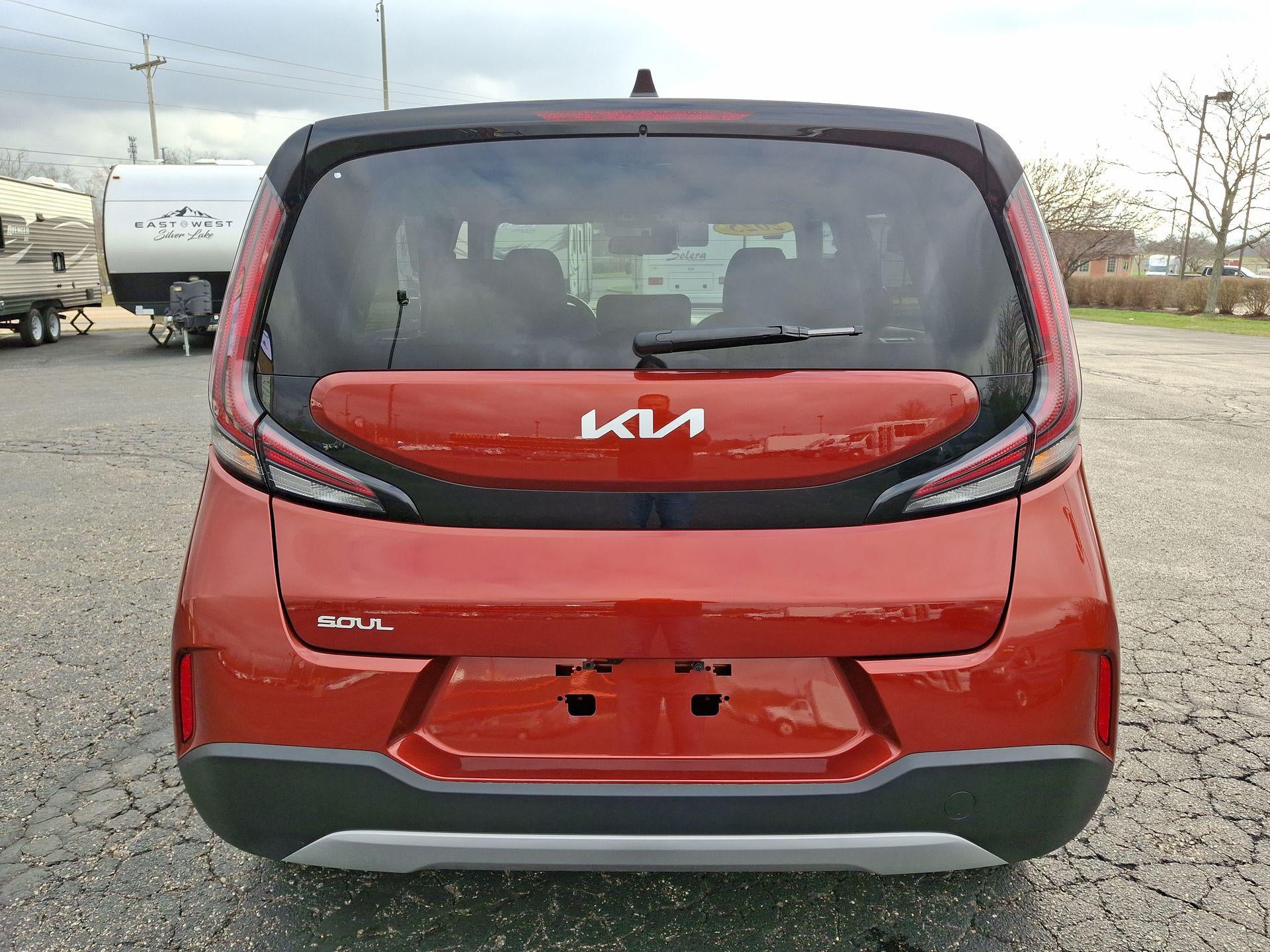 2025 Kia Soul LX