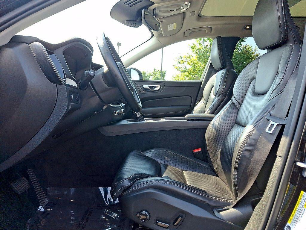 2021 Volvo Xc60 T6 AWD Inscription