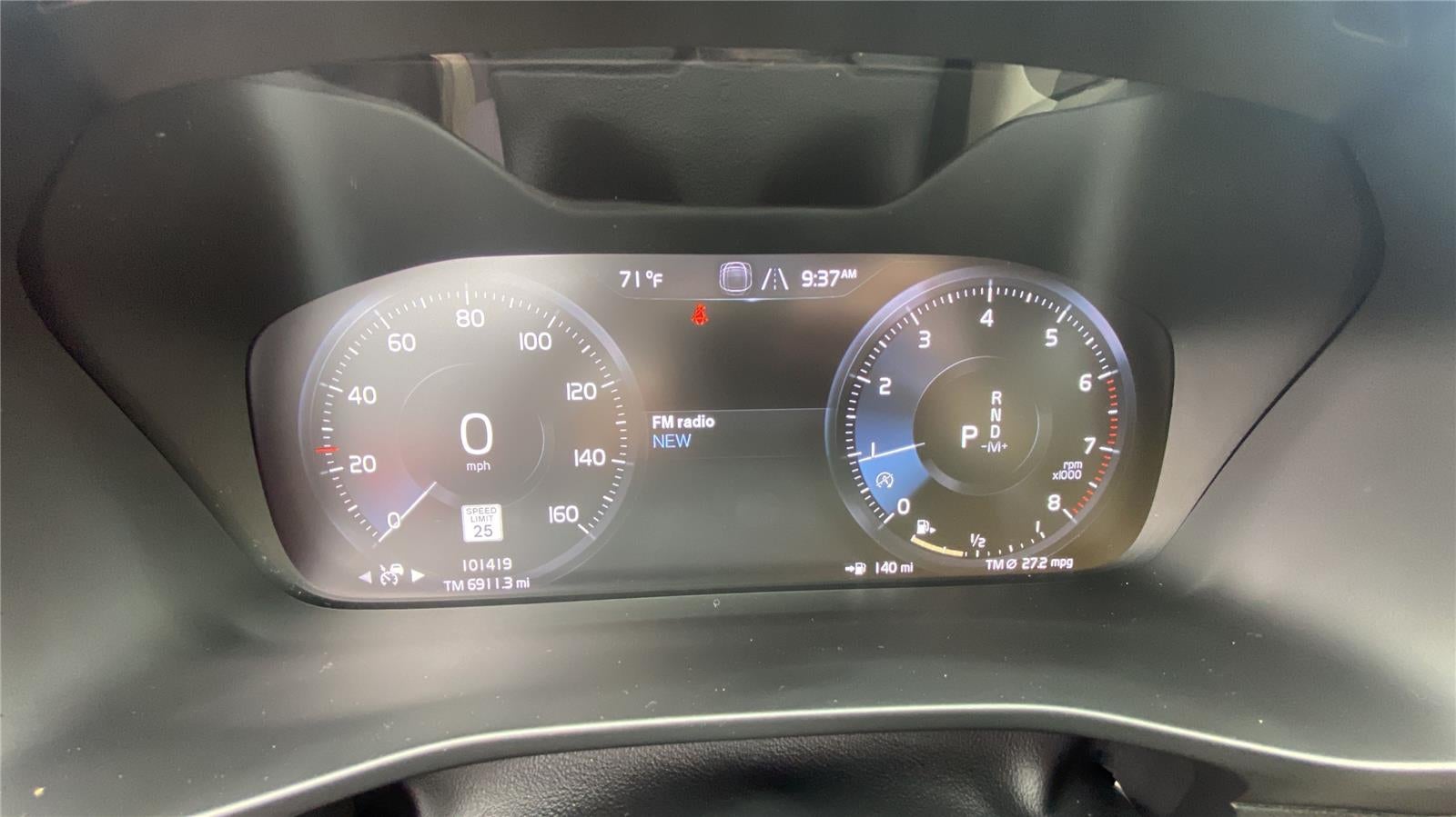 2019 Volvo XC40 Momentum