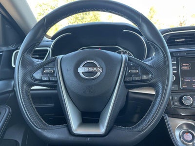 2023 Nissan Maxima SV