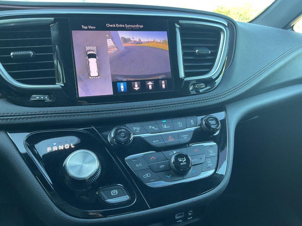 2020 Chrysler Pacifica Limited 35th Anniversary
