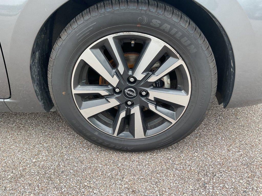 2024 Nissan Versa SV