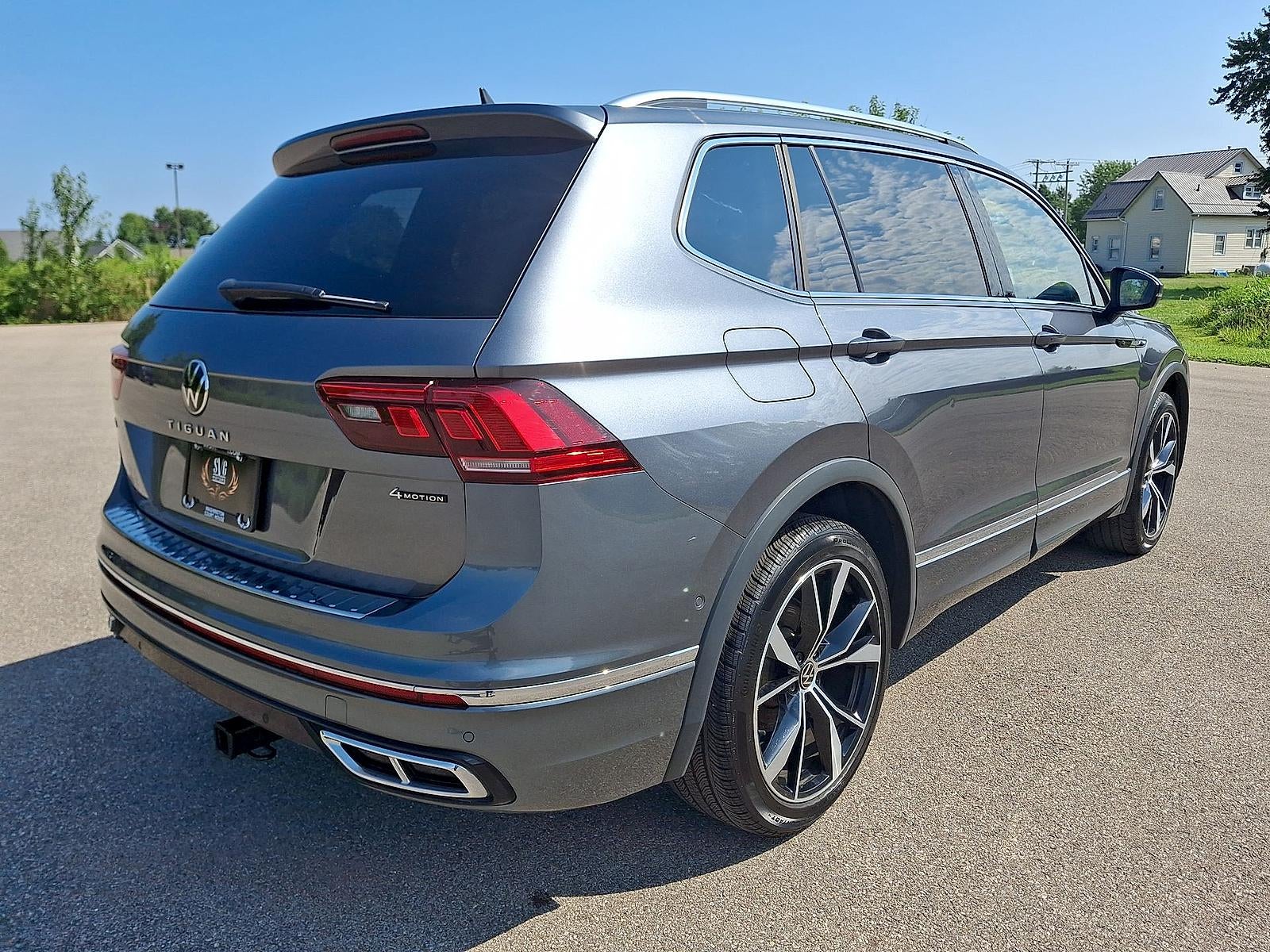 2022 Volkswagen Tiguan SEL R-Line