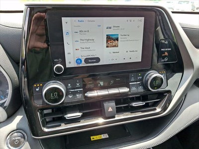 2023 Toyota Highlander Hybrid XLE