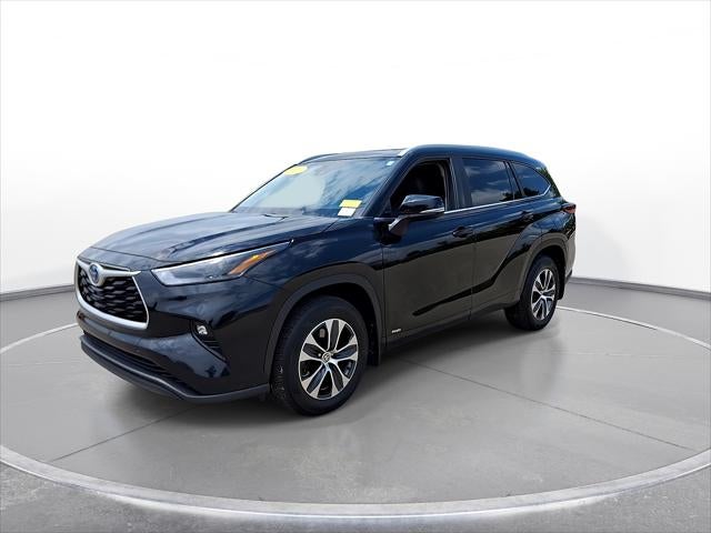 2023 Toyota Highlander Hybrid XLE