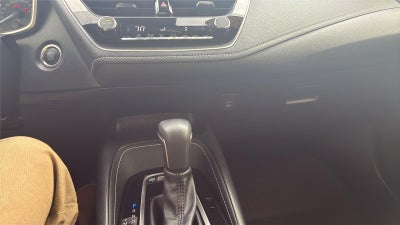 2025 Toyota Corolla Hatchback SE