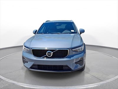 2023 Volvo XC40 Core