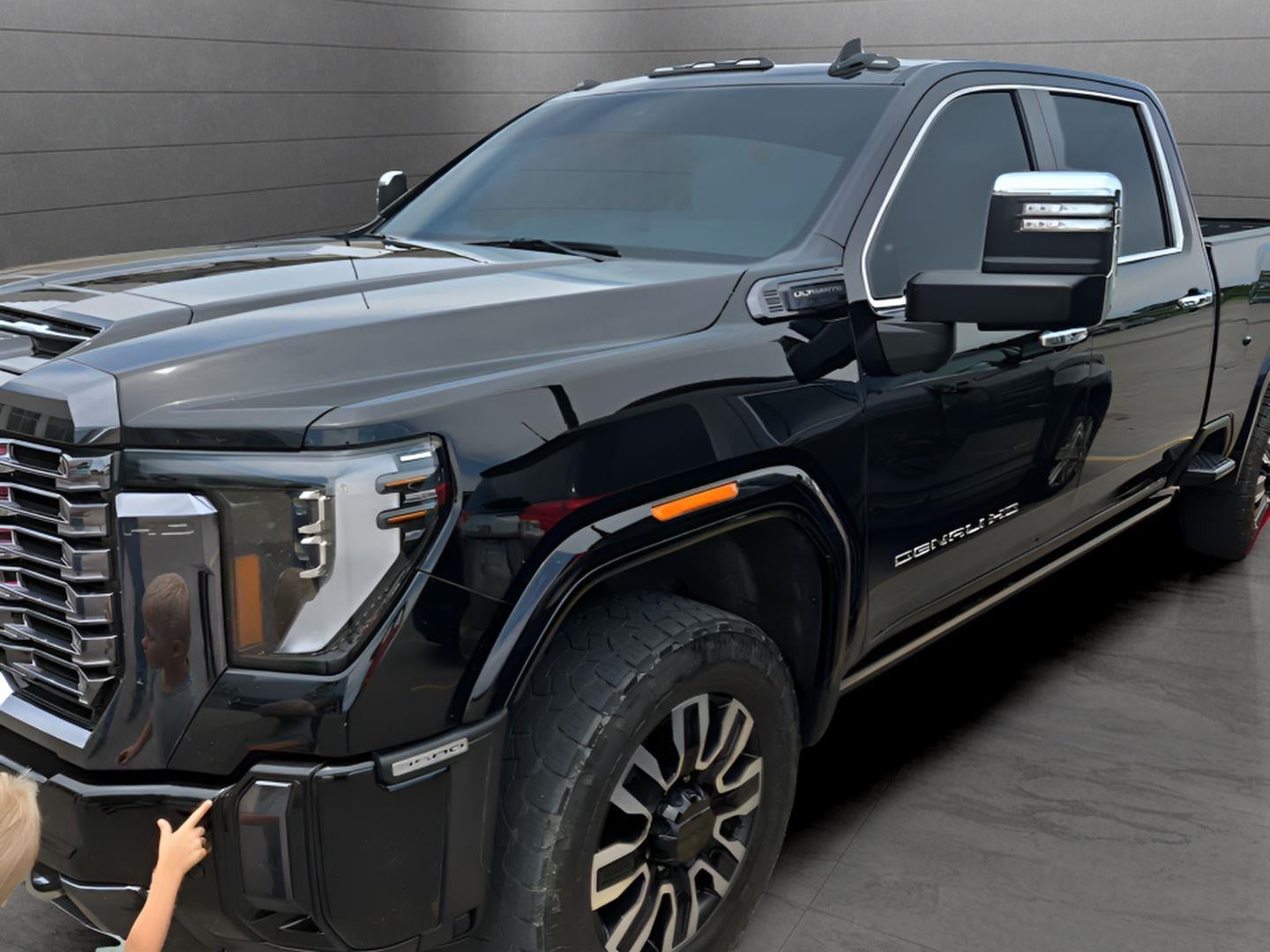 2024 GMC Sierra 3500HD Denali Ultimate