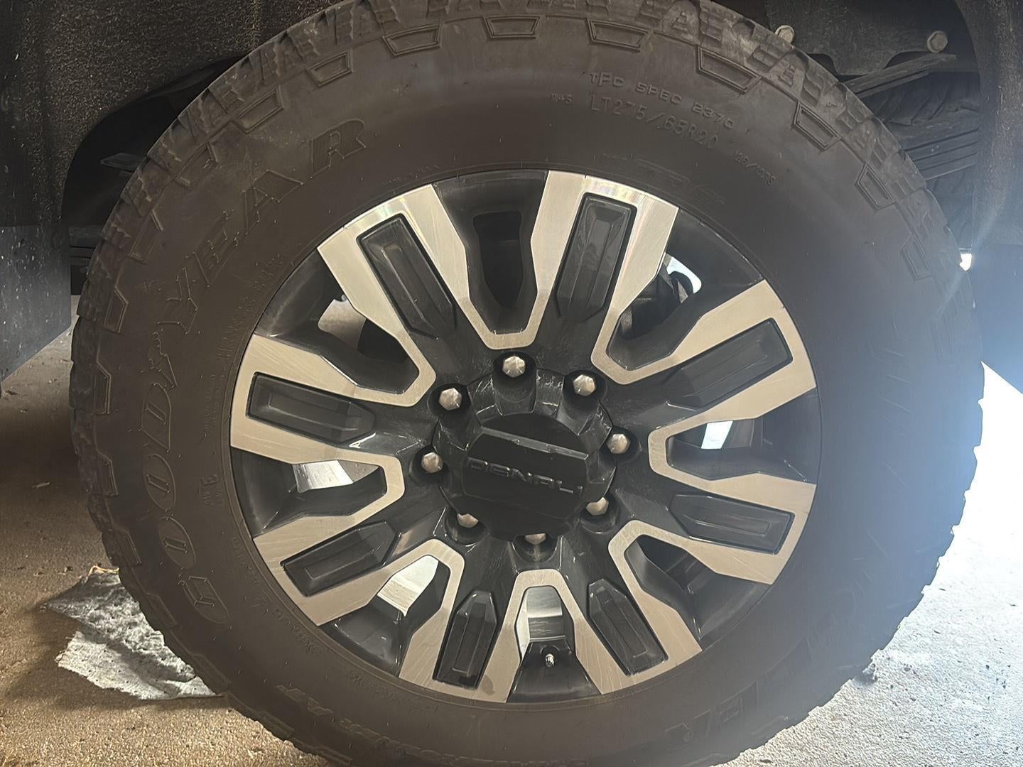 2025 GMC Sierra 3500HD Denali Ultimate