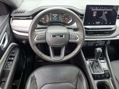 2023 Jeep Compass Latitude Lux