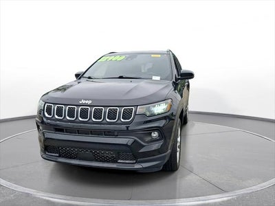2023 Jeep Compass Latitude Lux