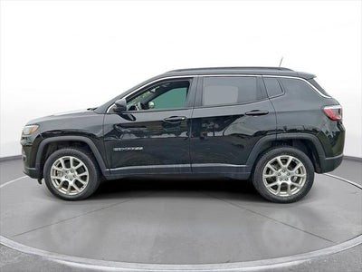 2023 Jeep Compass Latitude Lux