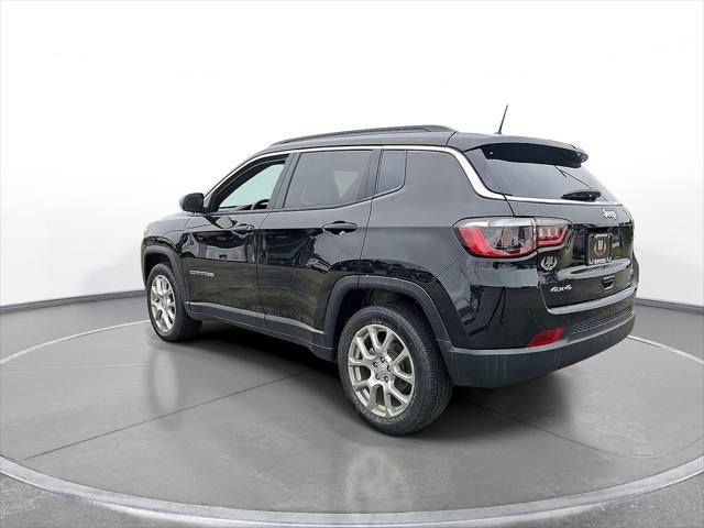 2023 Jeep Compass Latitude Lux