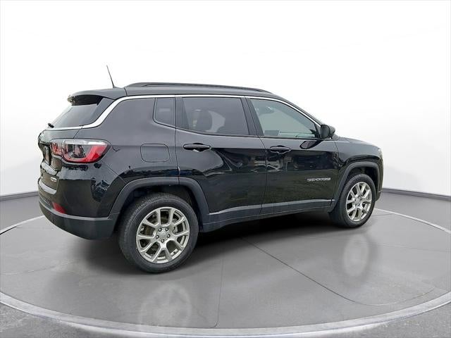 2023 Jeep Compass Latitude Lux