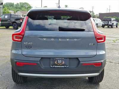 2023 Volvo XC40 Core