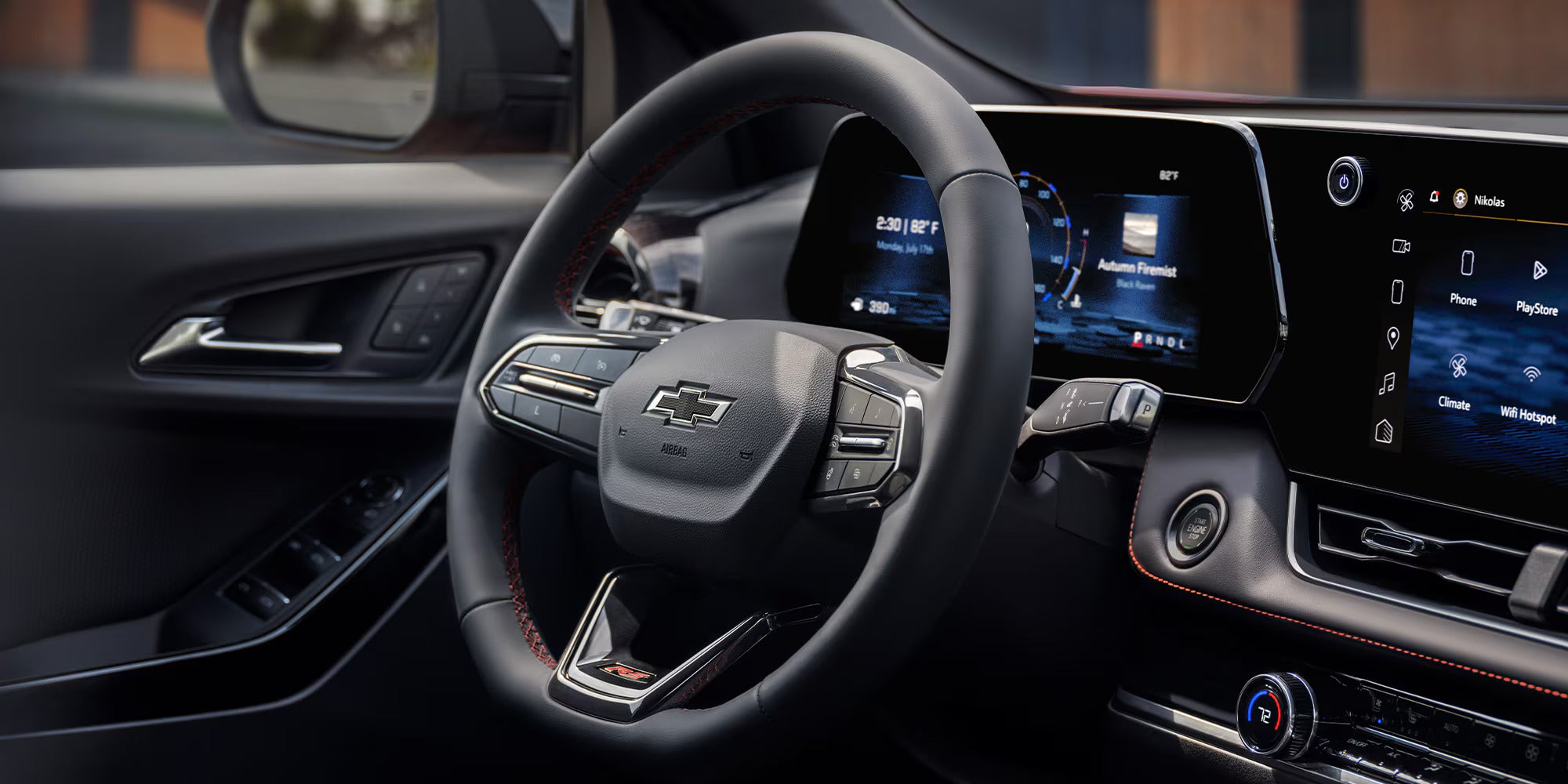 the digital cluster display in the 2025 equinox