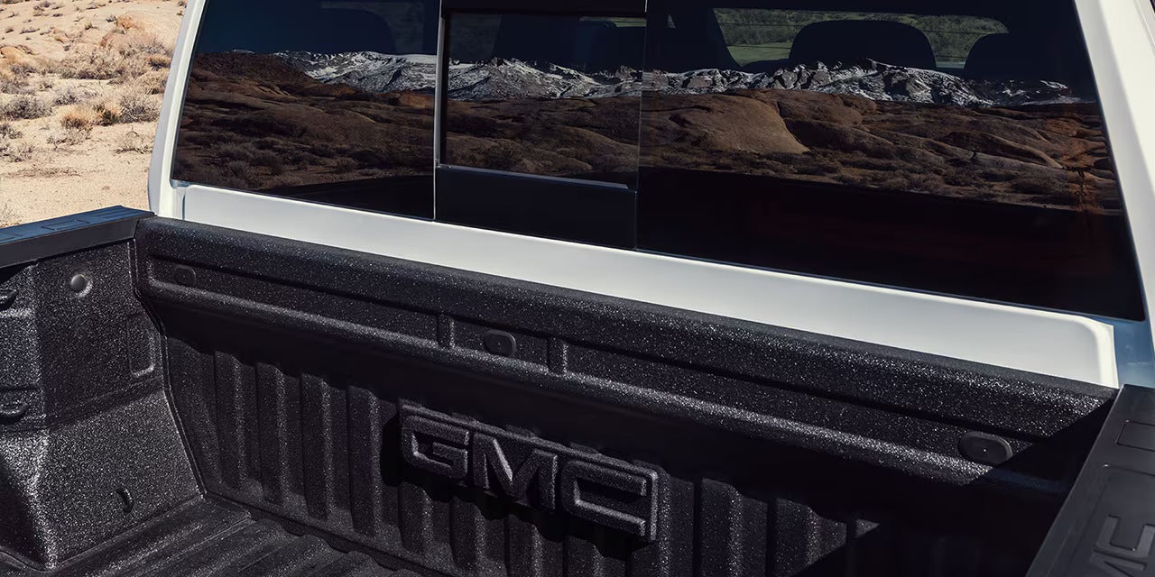back glass and spray in bedliner in the 2025 gmc sierra hd