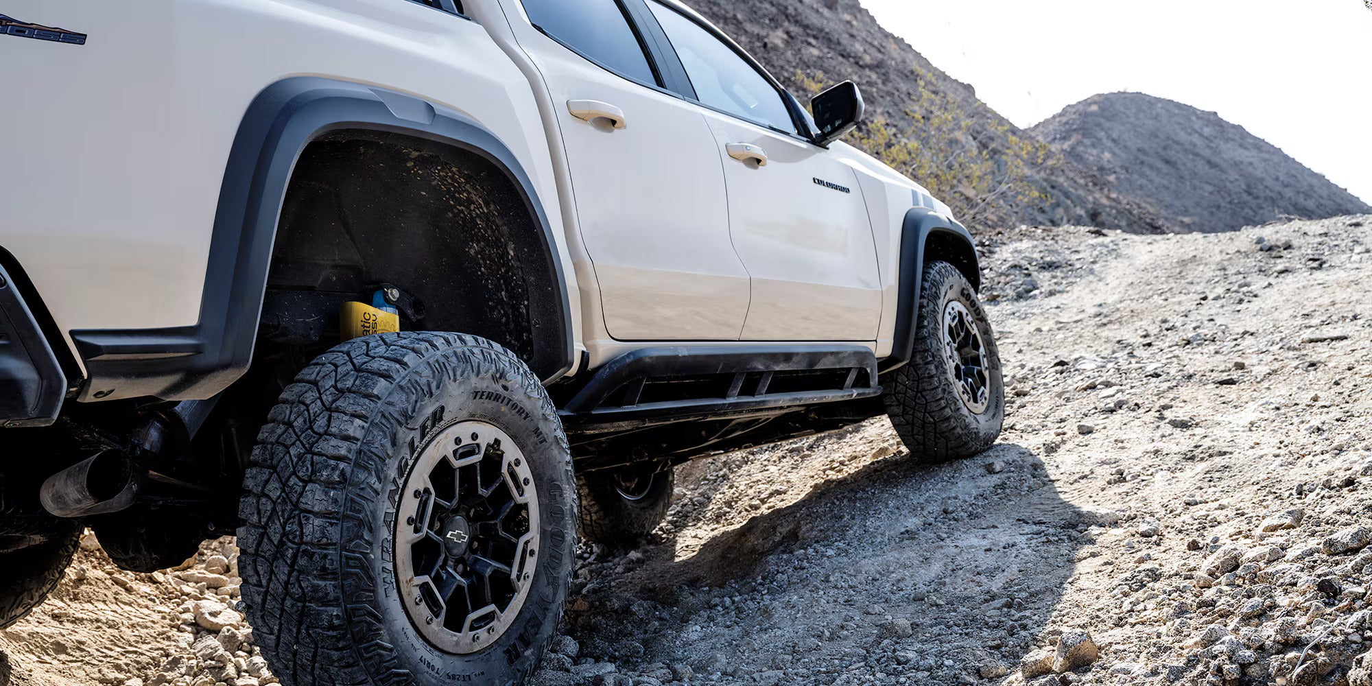 2026 Chevy Colorado climbing rocks